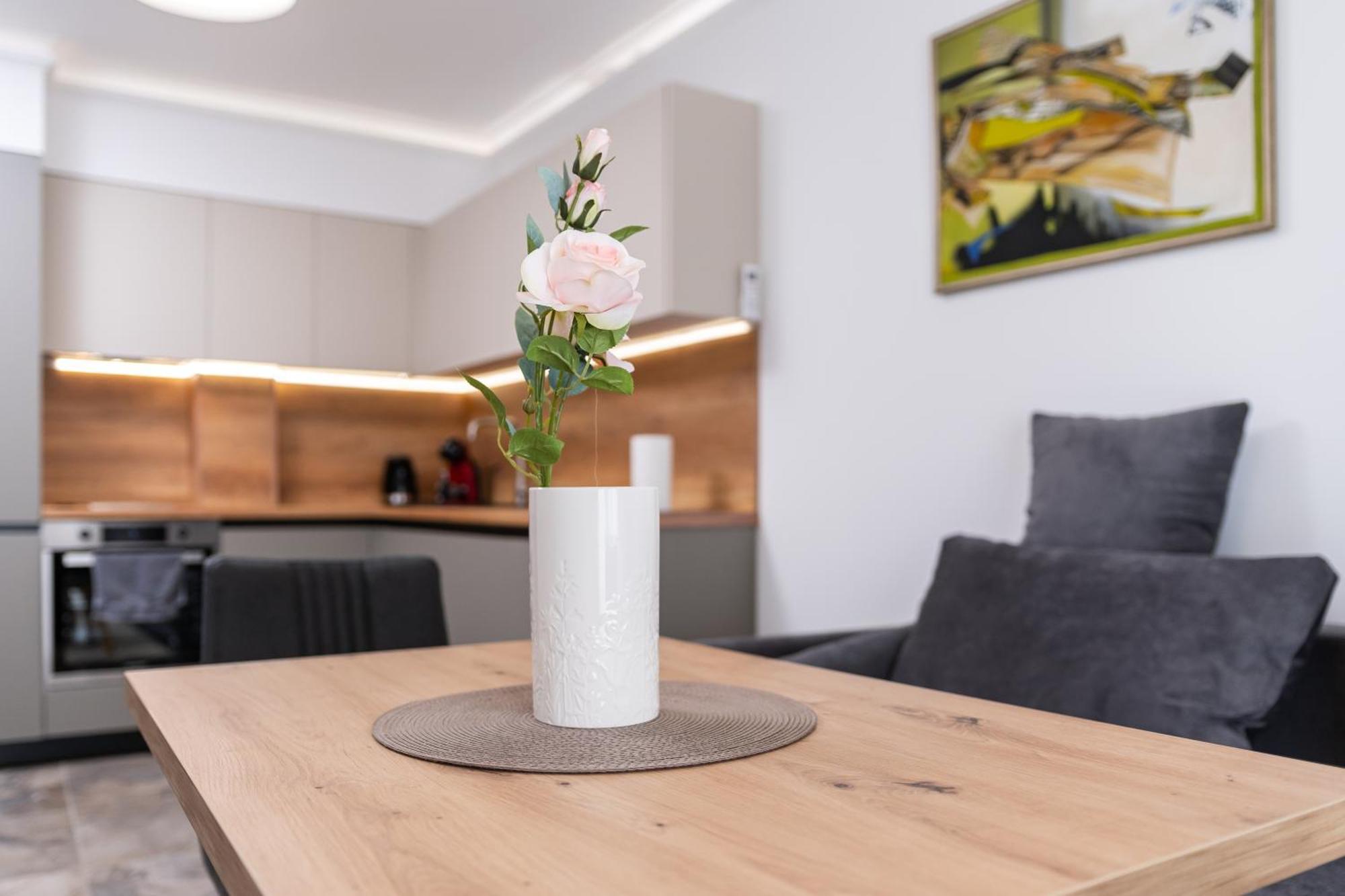 Modern 1-Bedroom Apartments Plovdiv Bagian luar foto