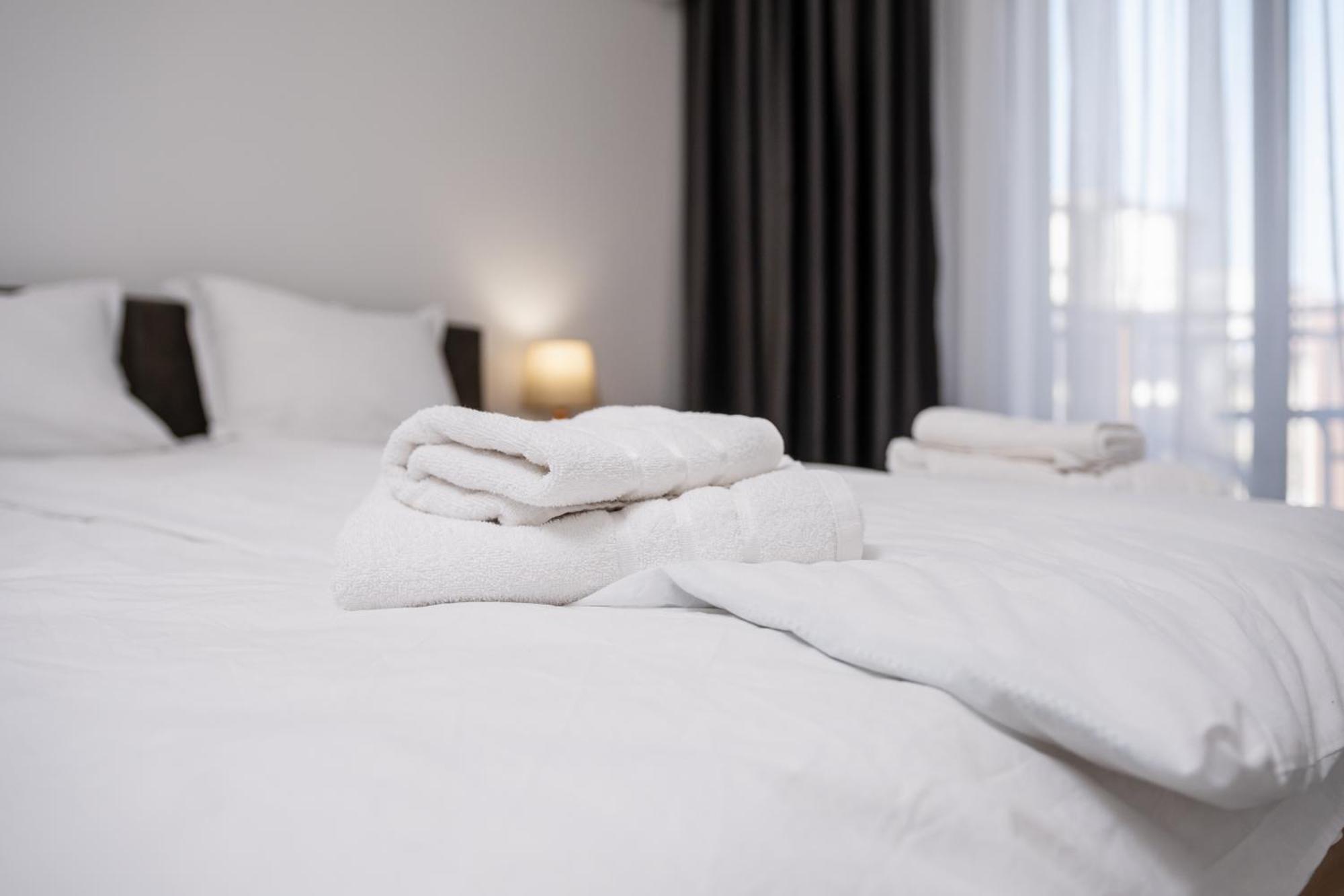 Modern 1-Bedroom Apartments Plovdiv Bagian luar foto