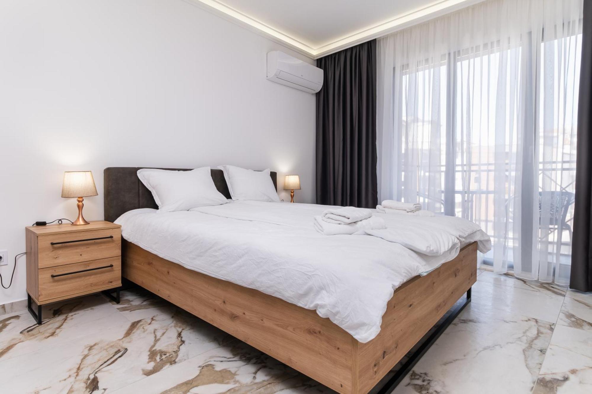 Modern 1-Bedroom Apartments Plovdiv Bagian luar foto