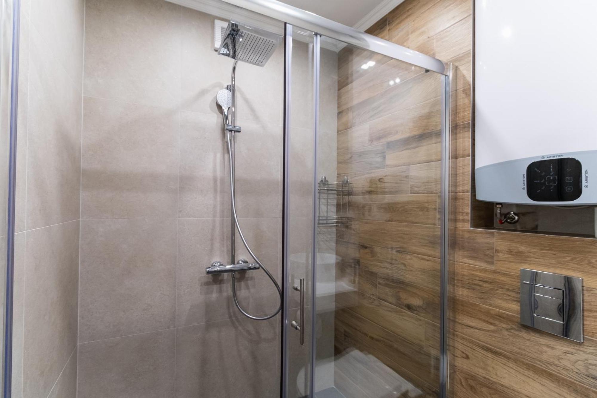 Modern 1-Bedroom Apartments Plovdiv Bagian luar foto
