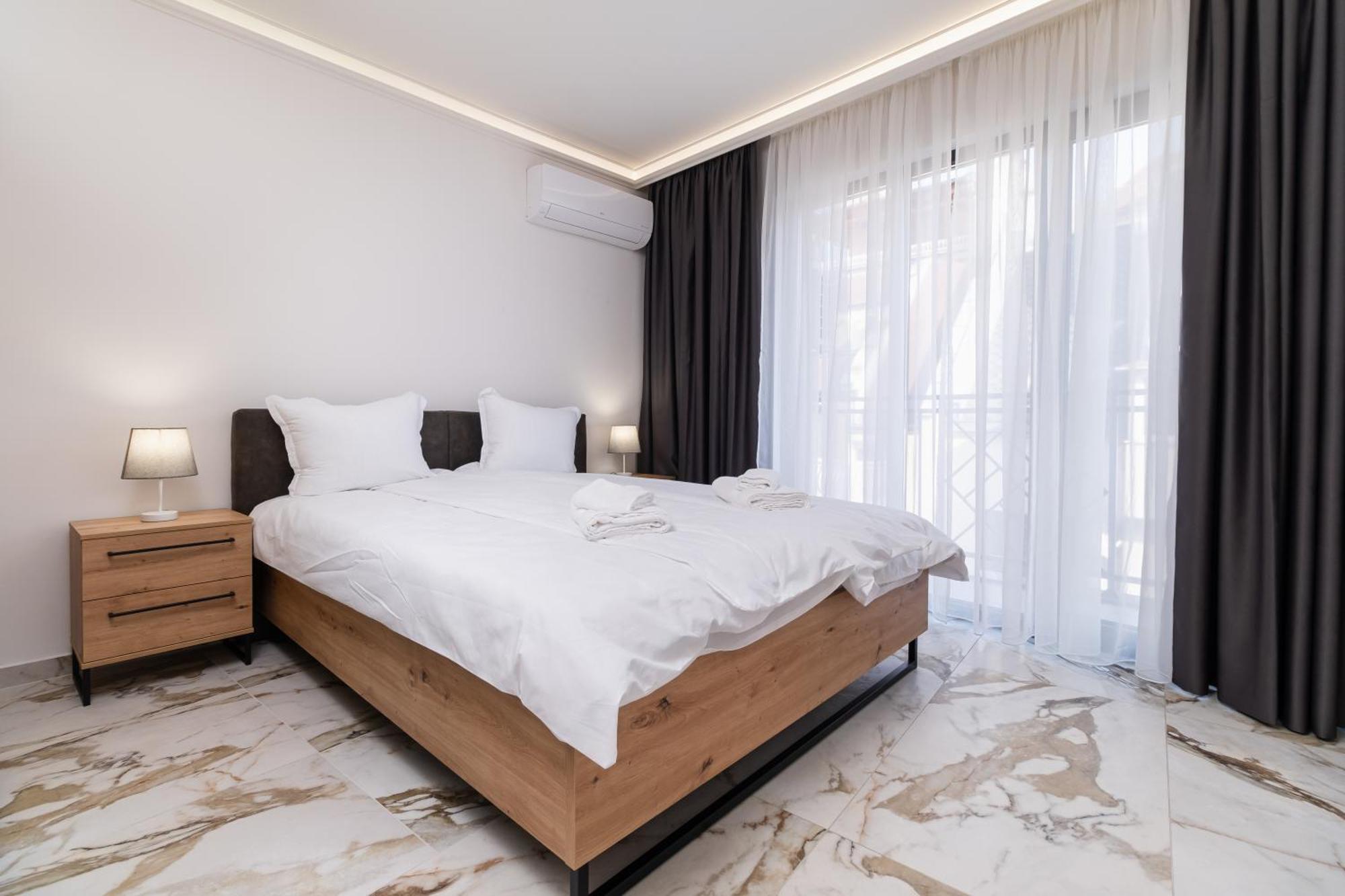 Modern 1-Bedroom Apartments Plovdiv Bagian luar foto
