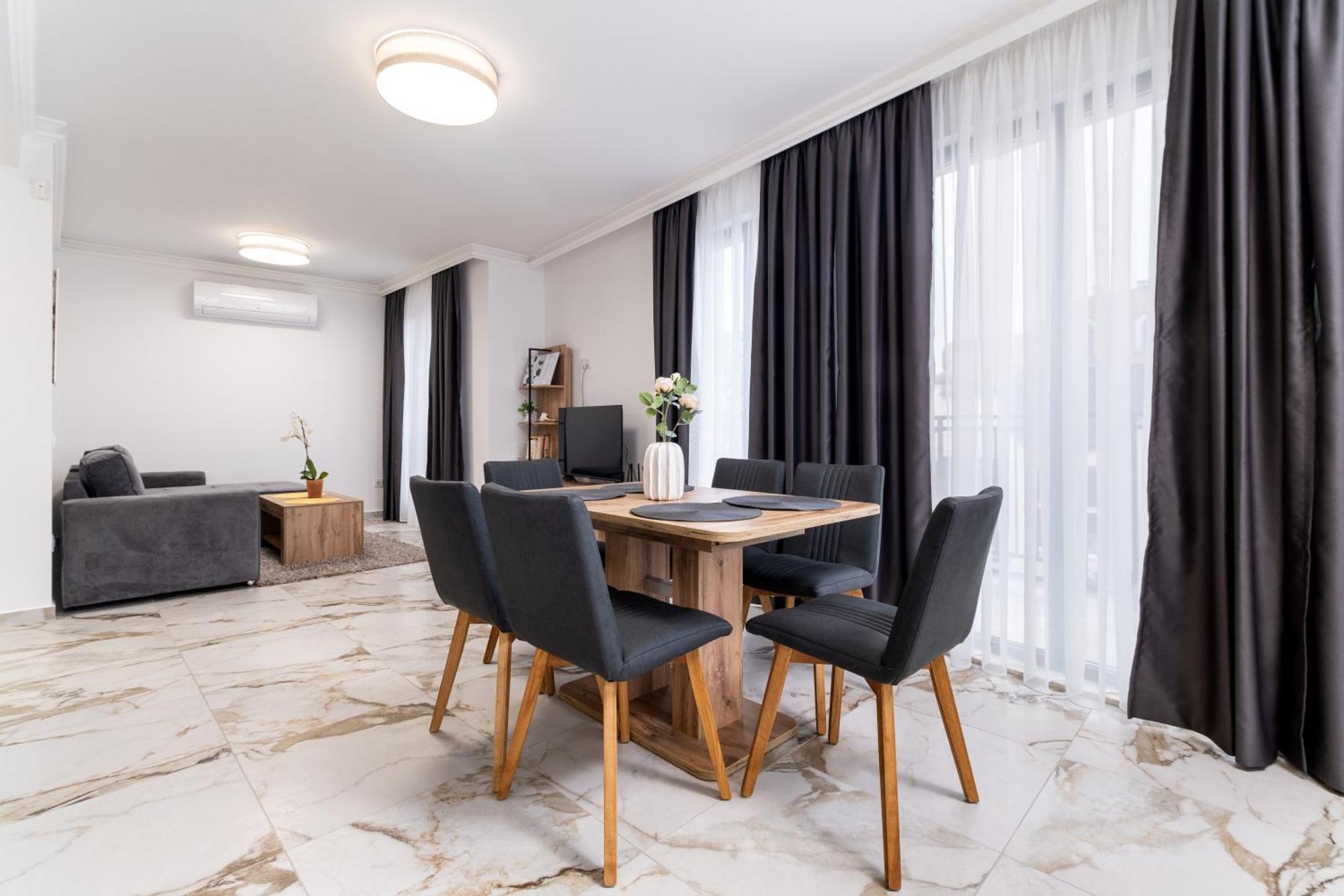 Modern 1-Bedroom Apartments Plovdiv Bagian luar foto