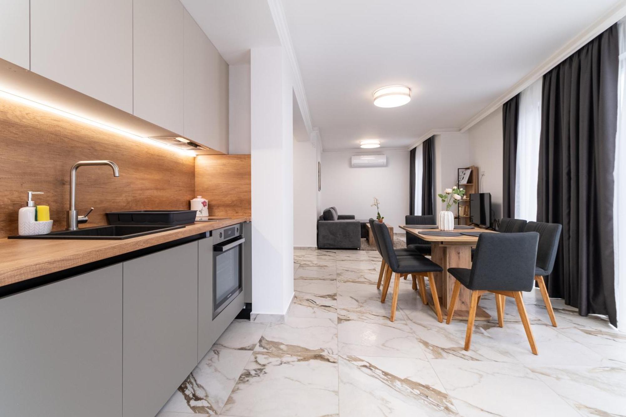Modern 1-Bedroom Apartments Plovdiv Bagian luar foto