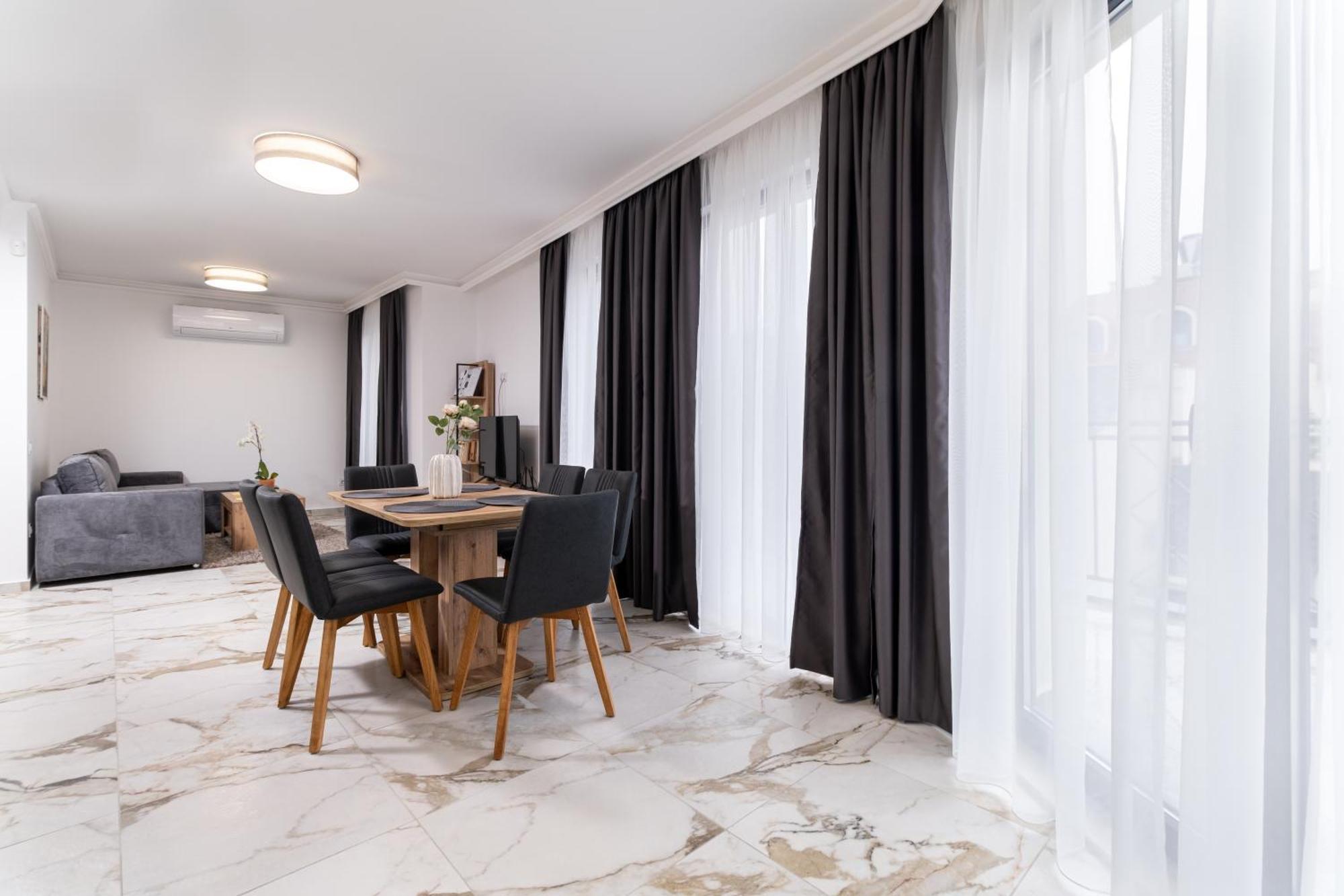Modern 1-Bedroom Apartments Plovdiv Bagian luar foto